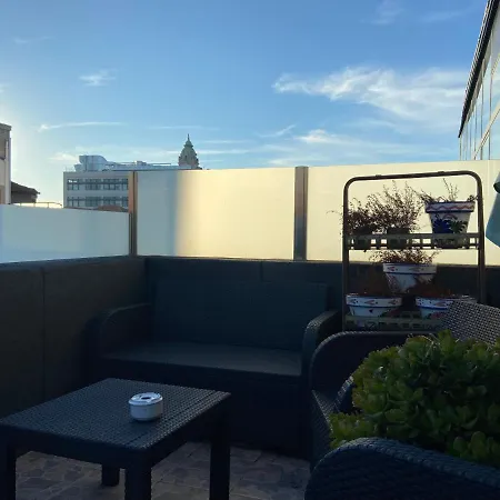 Market Kondominium *