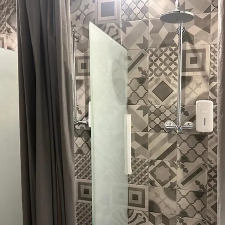 Market 分契式公寓 *